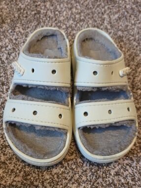 CROCS Cream Fleece-Lined Women's Slide Mules
